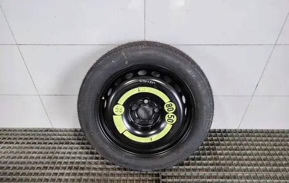 Mercedes-Benz E C207 W207 R17 spare wheel A2074000102 2074000102