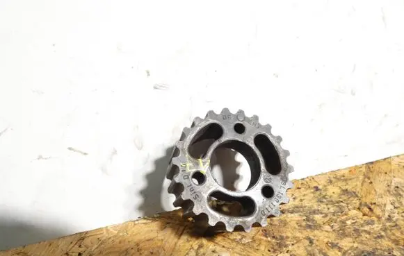 Audi A5 Sportback 8TA Fuel pump gear (pulley) 03L130111D