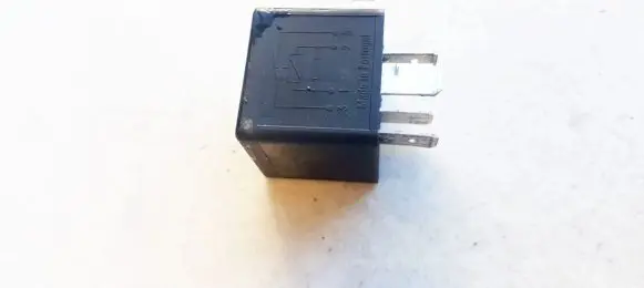 Audi A6 S6 C6 4F Other relay 8K0951253