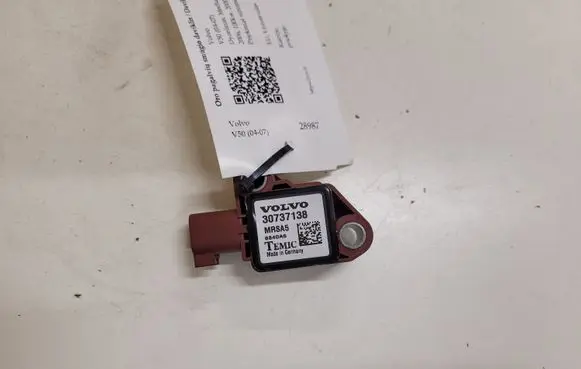 Volvo V50 Airbag deployment crash/impact sensor 30737138