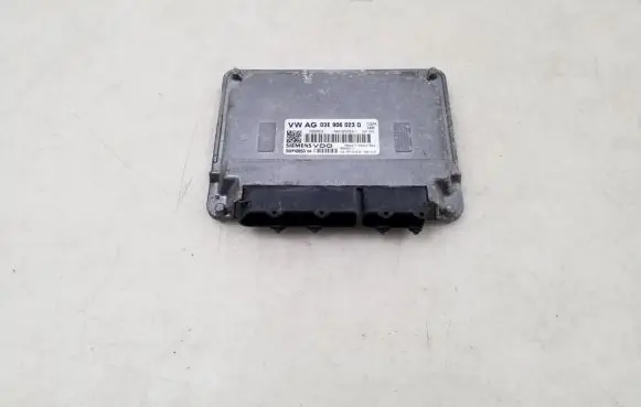 Skoda Fabia Mk2 (5J) Engine control unit/module 03E906023Q