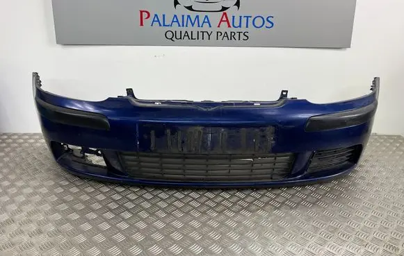 Volkswagen Golf V Front bumper