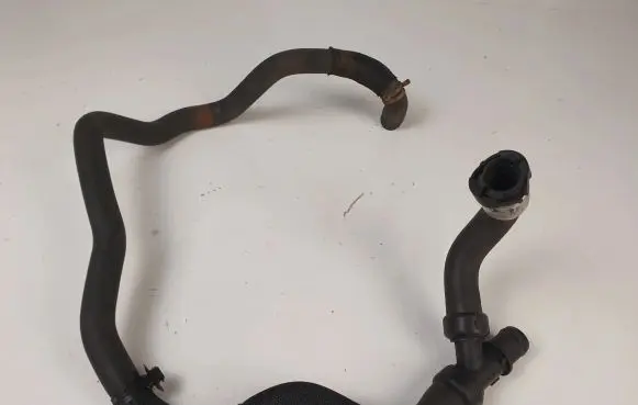Renault Scenic III - Grand scenic III Engine coolant pipe/hose