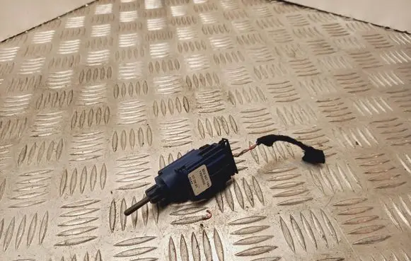 Clutch pedal sensor