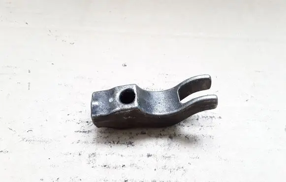 Opel Astra H Fuel Injector clamp holder K74
