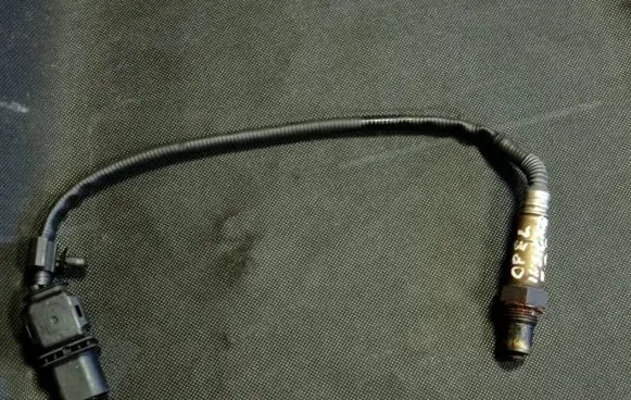 Opel Insignia A Lambda probe sensor 55566184