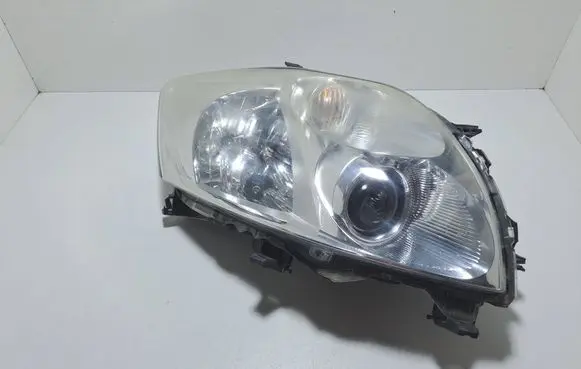 Toyota Auris 150 Headlight/headlamp 8113002470 89902091