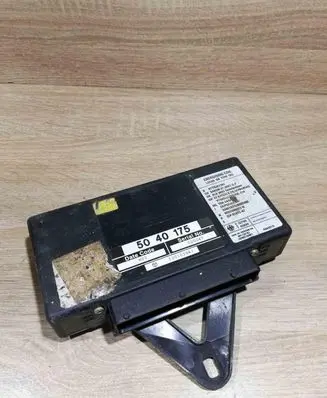 Saab 9-3 Ver1 Central body control module 5040175 52010394J
