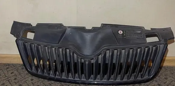 Skoda Fabia Mk2 (5J) Front grill 5J0853668C