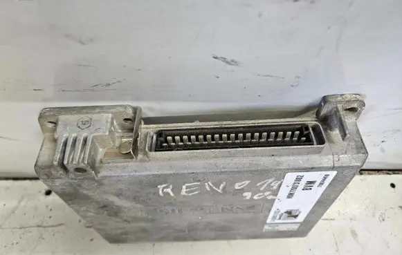 Renault 19 Engine control unit/module S100811102 HOM7700731802 7700744410