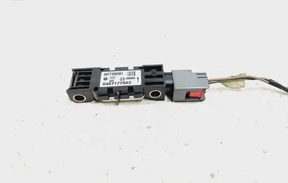 Chrysler 300 - 300C Airbag deployment crash/impact sensor 04671779AC 080805 0877302081