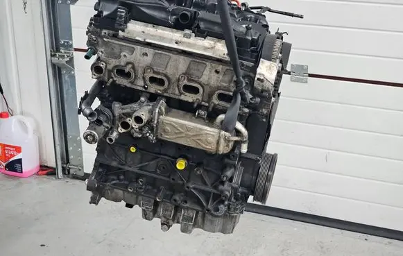 Volkswagen PASSAT B7 Engine CFF