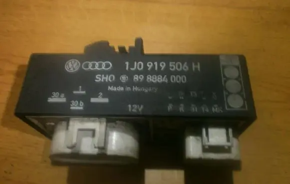 Volkswagen Sharan Other relay 701919506