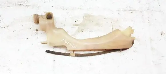 Honda Civic Windshield washer fluid reservoir/tank