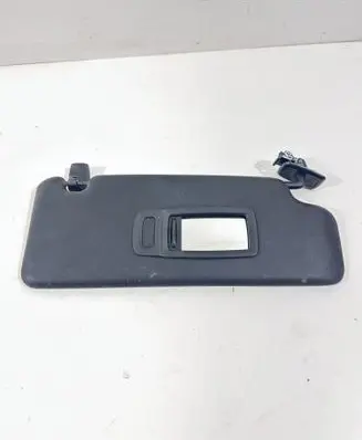 Sun visor