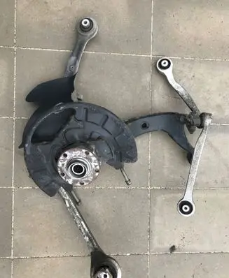 Volkswagen Phaeton Front wheel hub spindle knuckle 3D0407258