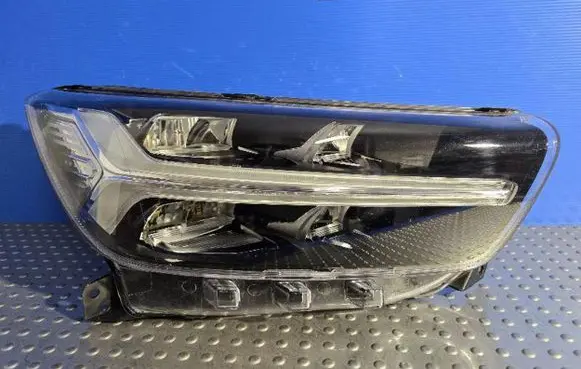 Volvo XC40 Headlight/headlamp 32342525