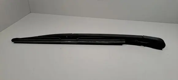 Hyundai Santa Fe Rear wiper blade 060118