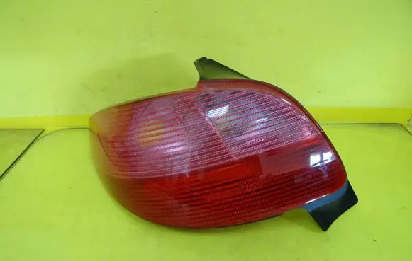 Peugeot 206 Rear/tail lights