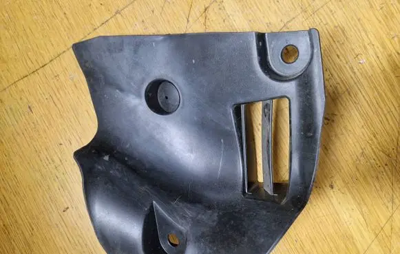 Opel Vivaro Foot area side trim 8200410459