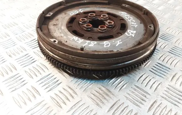 Volkswagen PASSAT B5 Dual mass flywheel 