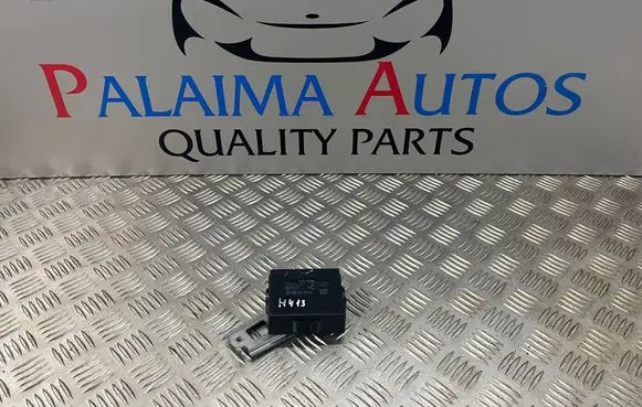 Toyota RAV 4 (XA50) Hand brake control module 8905042030