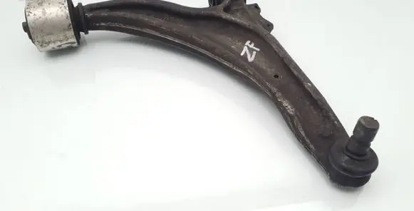 Opel Zafira C Front lower control arm/wishbone 13371815