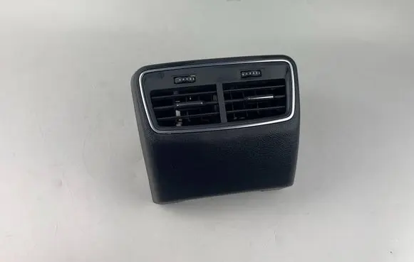 Audi e-tron Rear air vent grill 4K0819203B 4KE863915