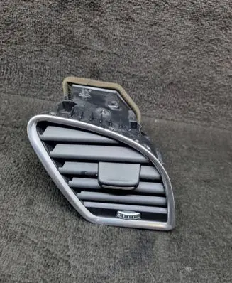 Audi A4 S4 B8 8K Dashboard side air vent grill/cover trim 8T1820902F 8T1820902FWVF 8T1820902GWVF