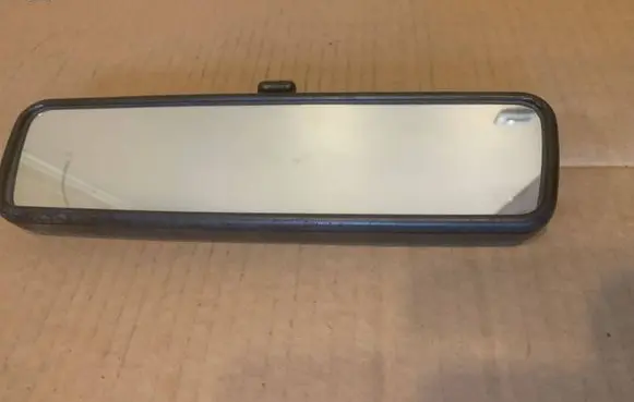 Volkswagen Golf Plus Rear view mirror (interior) E9014022