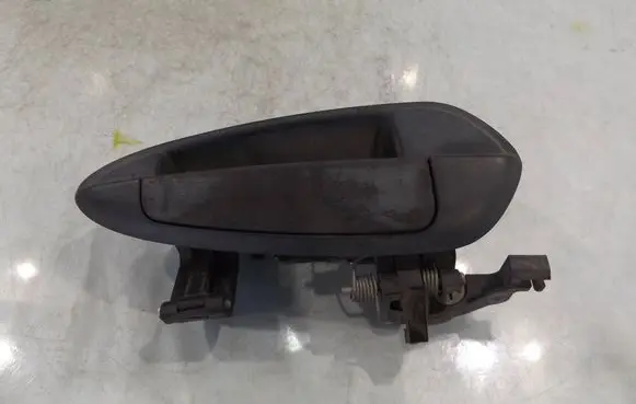 Rear door exterior handle