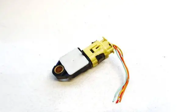 Citroen C-Crosser Airbag deployment crash/impact sensor 8651a001 39754c