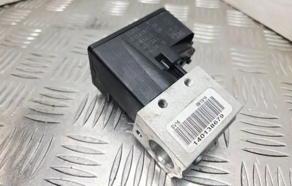 Volkswagen e-Golf Air conditioning (A/C) expansion valve 4M0816703B