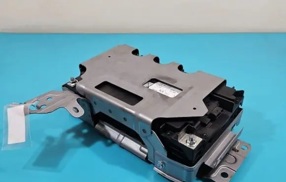 Suzuki SX4 S-Cross Hybrid / electric car battery 96520-74S01 IMPRK1386375