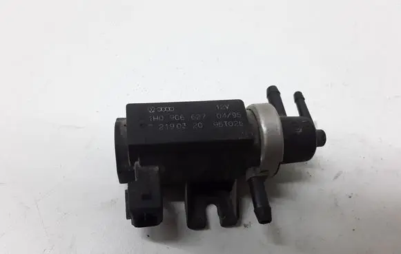 Volkswagen PASSAT B5 Turbo solenoid valve 1H0906627
