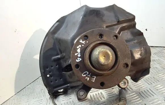 BMW X5 E70 Rear wheel hub