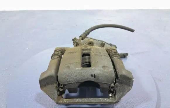 Volvo XC60 Rear brake caliper 32355158