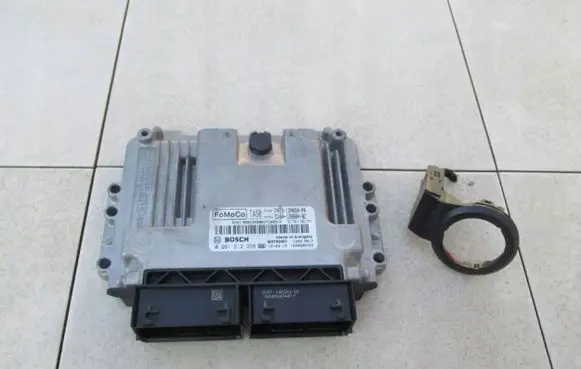 Ford Ecosport Wing mirror control module FN1512A650PA