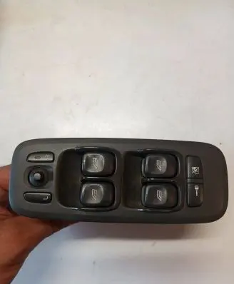 Volvo XC90 Electric window control switch 8635675