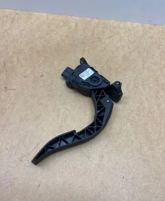Audi A4 S4 B8 8K Accelerator throttle pedal 8K1723523A 6PV00950521 6PV0095050