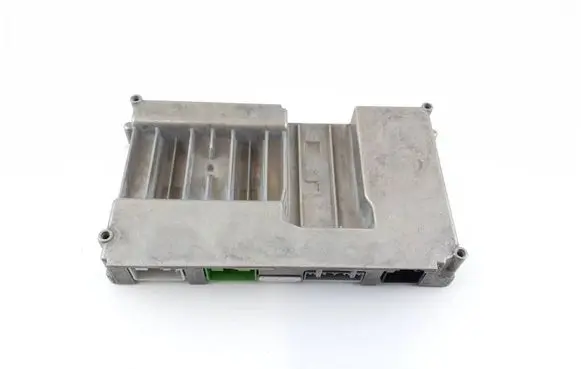 Land Rover Defender Sound amplifier R8B219C164TA 5AD311F43 EFE1998251