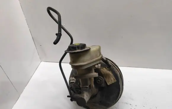 Opel Vectra C Brake booster 24433100