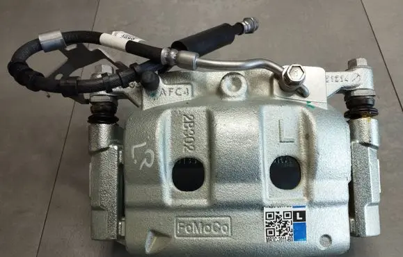 Volkswagen Amarok II Front brake caliper MR3C2011BD