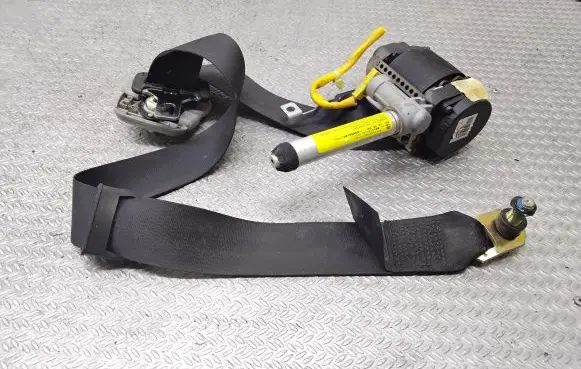 Mitsubishi Space Star Front seatbelt MR651803