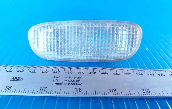 Subaru Impreza I Front fender indicator light 31853060B