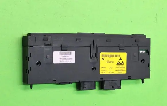 BMW 5 E60 E61 Seat heating switch 6940231