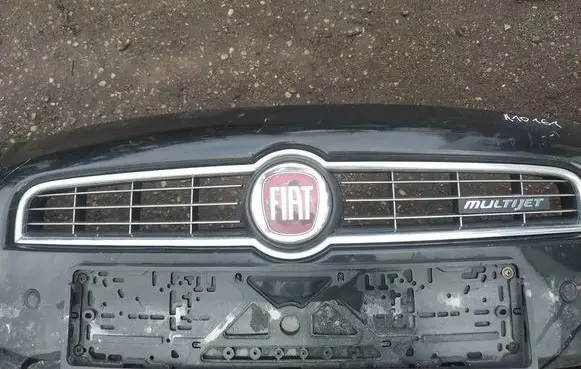 Fiat Bravo Front grill