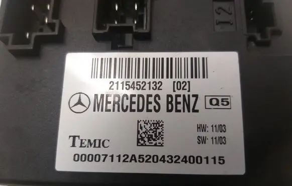 Mercedes-Benz E W211 Comfort/convenience module 2115452132