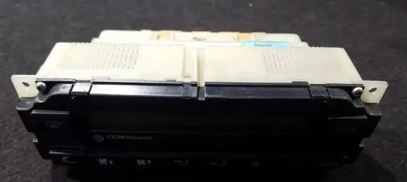 Volkswagen PASSAT B5 Climate control unit 3B1907044A 5HB007617-02