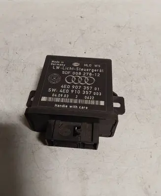 Audi A8 S8 D3 4E Light module LCM 4E0907357 5DF00827812 4E0910357